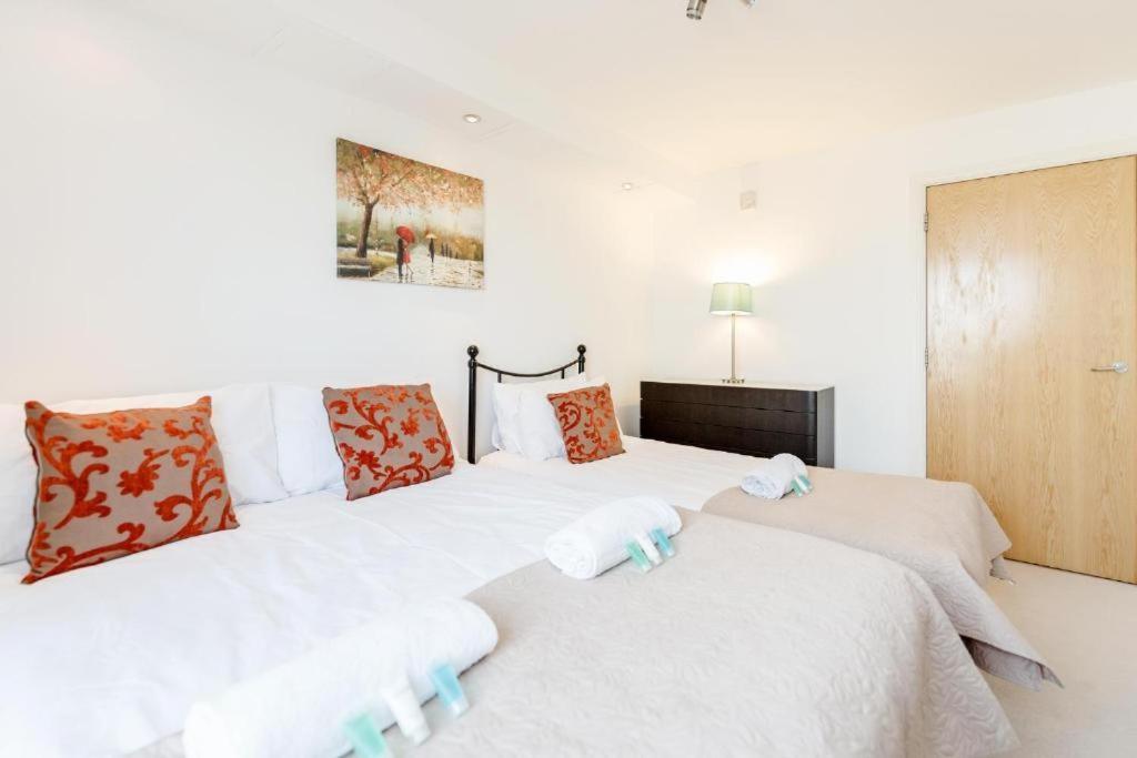 Excel Dock Apartments Londres Exterior foto